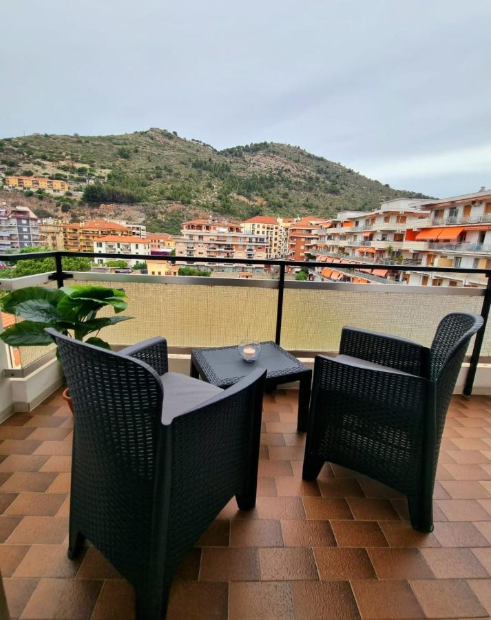 Casa Di Bea Apartamento Ventimiglia Exterior foto